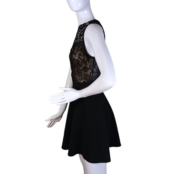 Windsor Mini Lace Dress Size Large Black Fit and Flare - Picture 3 of 9
